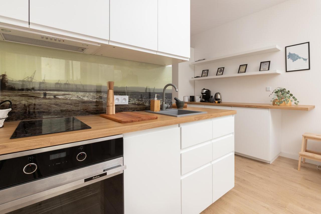 Baltic Nomad Studio Bastion Walowa Old Town By Noclegi Renters Danzica Esterno foto