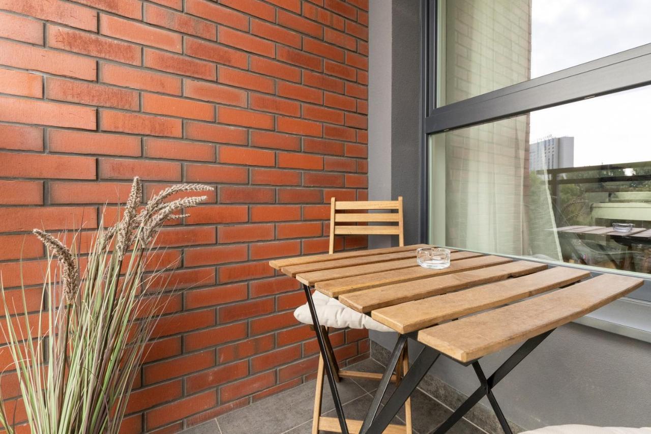 Baltic Nomad Studio Bastion Walowa Old Town By Noclegi Renters Danzica Esterno foto