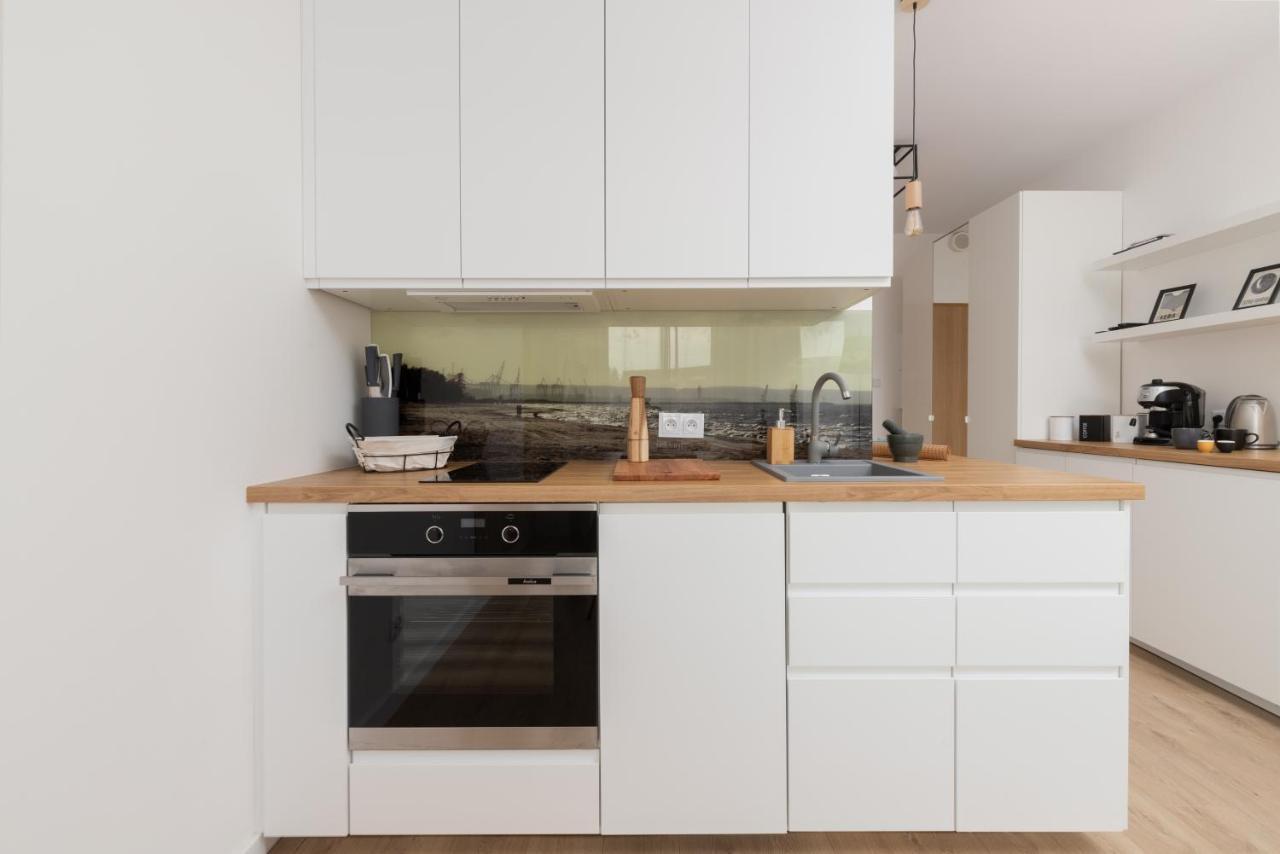 Baltic Nomad Studio Bastion Walowa Old Town By Noclegi Renters Danzica Esterno foto