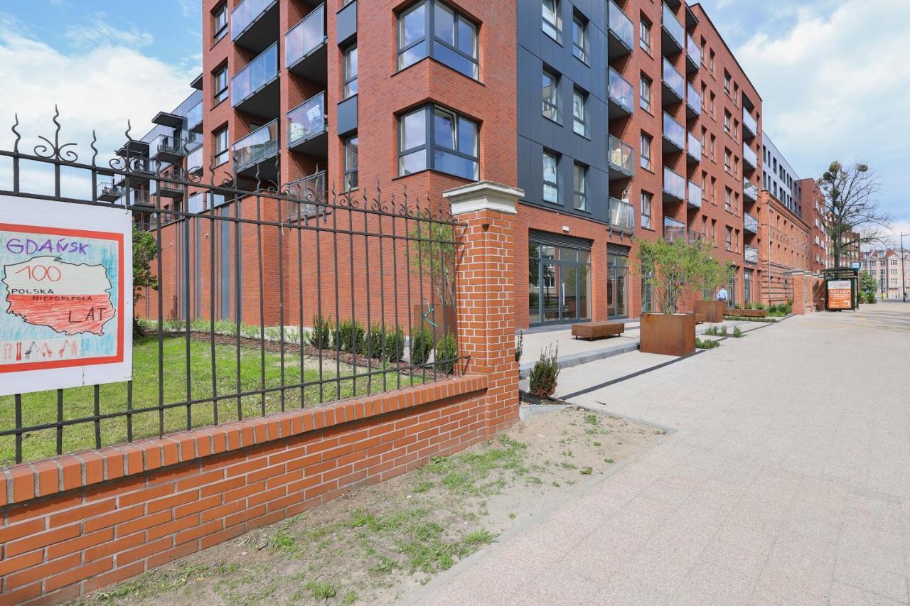 Baltic Nomad Studio Bastion Walowa Old Town By Noclegi Renters Danzica Esterno foto